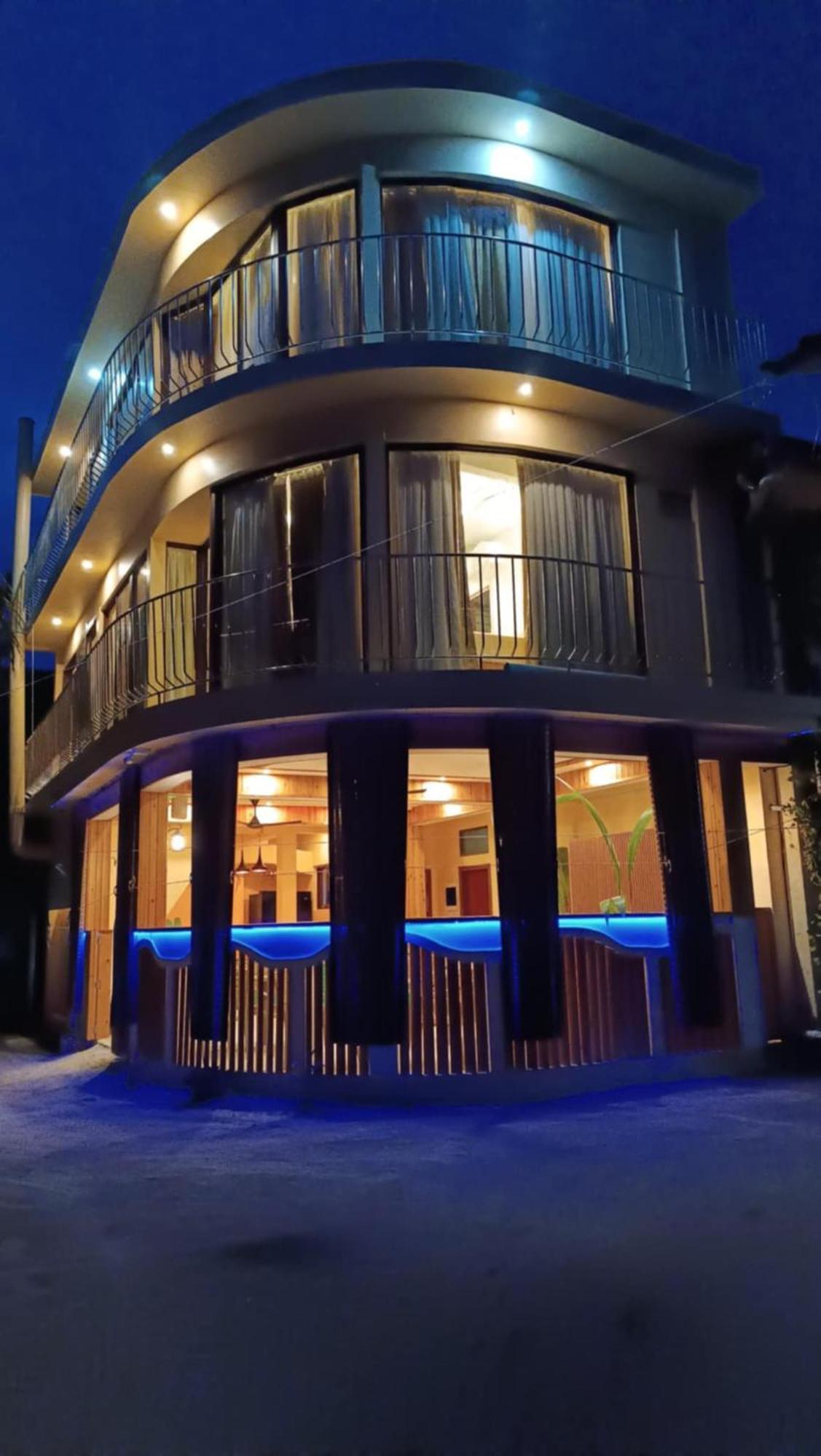 Ocean Lilly Inn Hangnaameedhoo Exterior photo